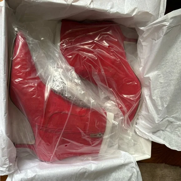NIB Via Spiga Maggie Suede Ankle Bootie Red Size 10M - Picture 10 of 11